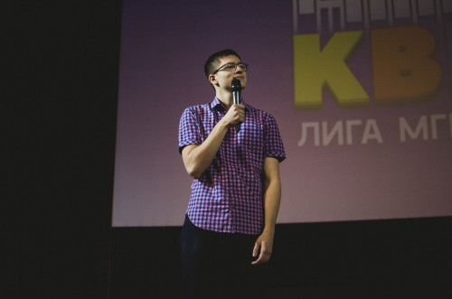 046-3baTzVyp4Kk